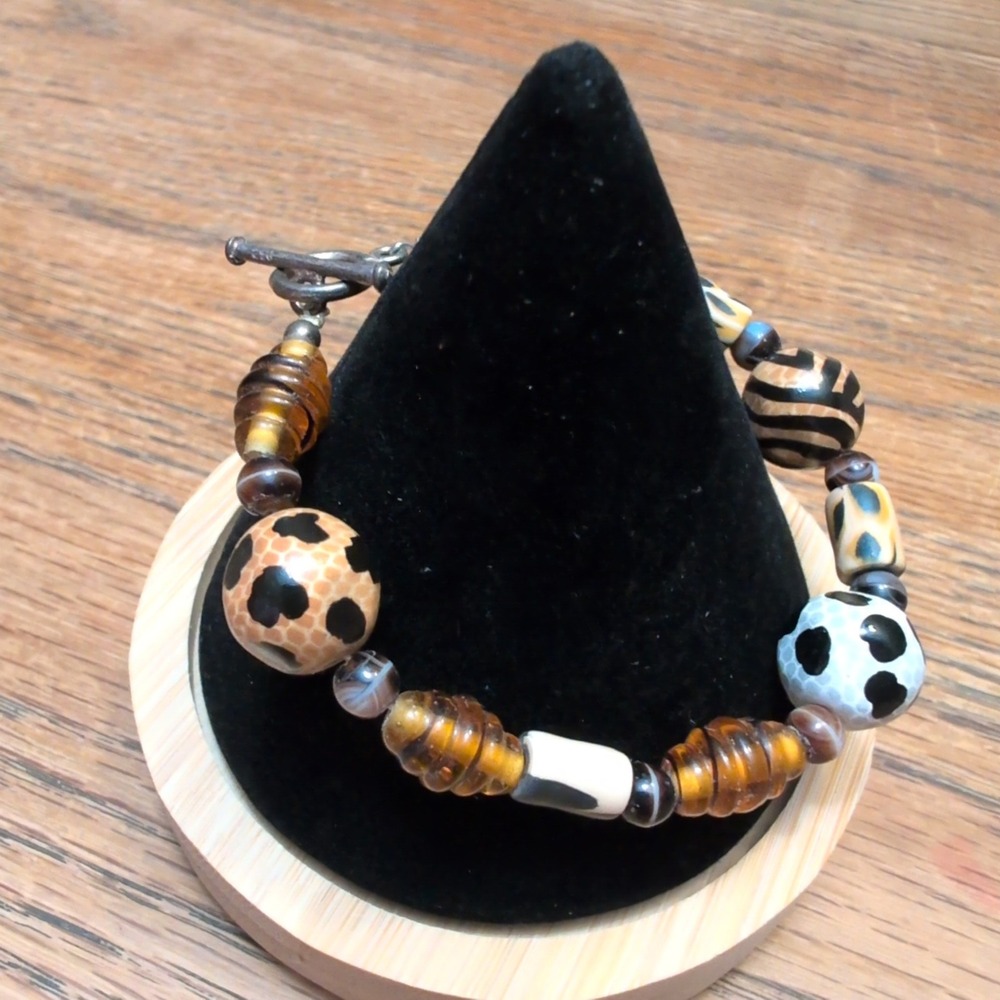 Artisan Animal Print Mixed Media Bead Toggle Bracelet Leopard Zebra Amber Tan - Picture 3 of 3